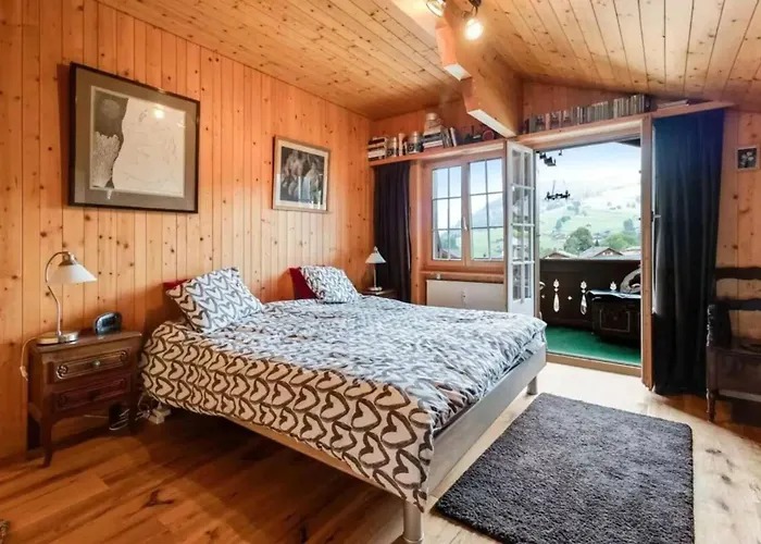 Apartment Bright With Balcony In 100 M²