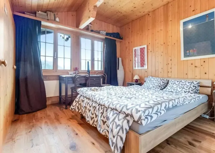 Bright With Balcony In 100 M² Lägenhet *